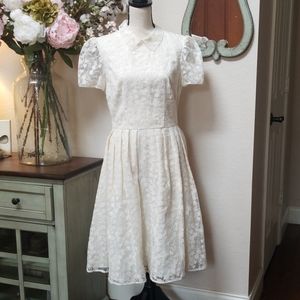 Gal Meets Glam Amelia Fit and Flare Lace Dress